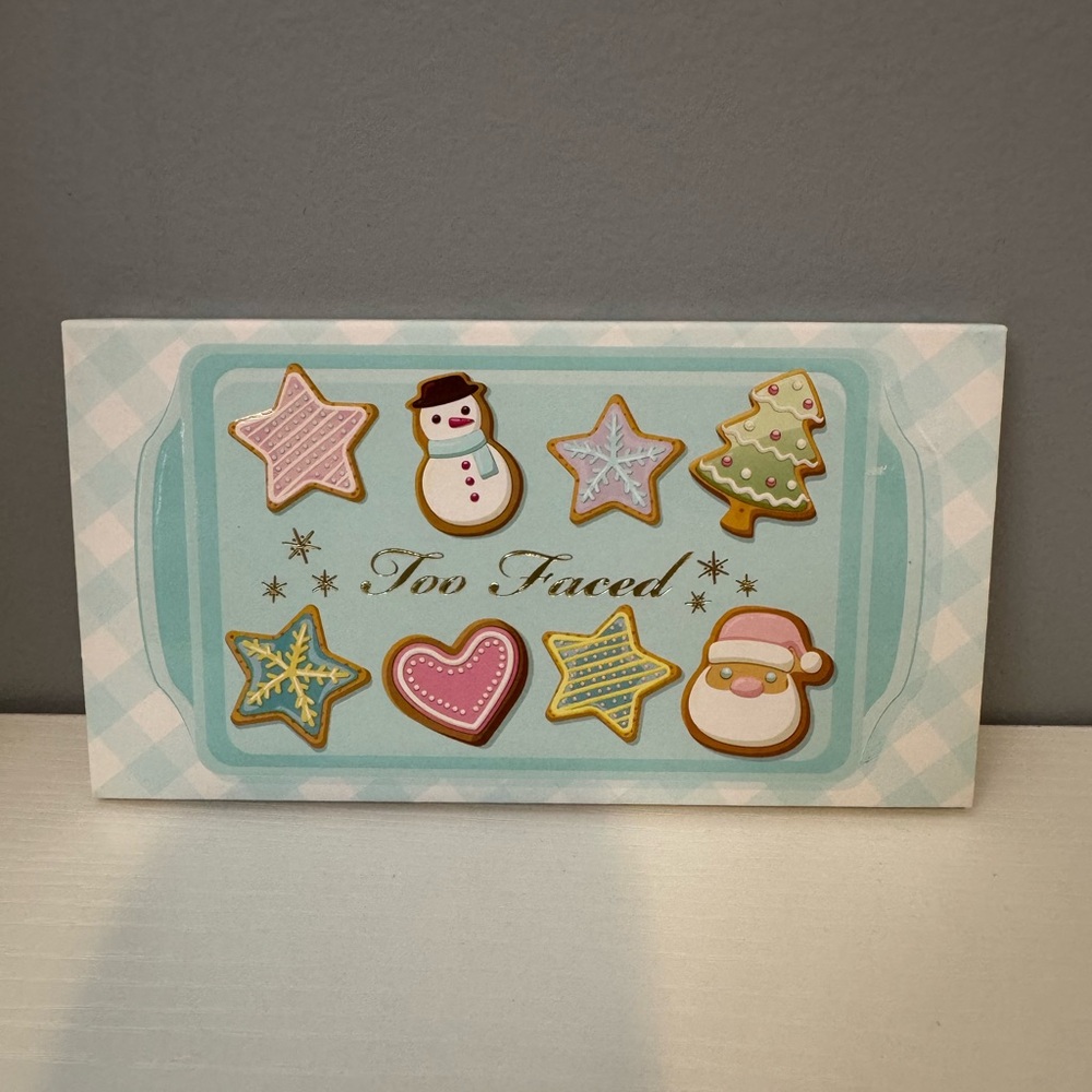 ⛄️Too Faced Christmas Bake Shoppe Sugar Cookie Palette - Picture 3 of 7